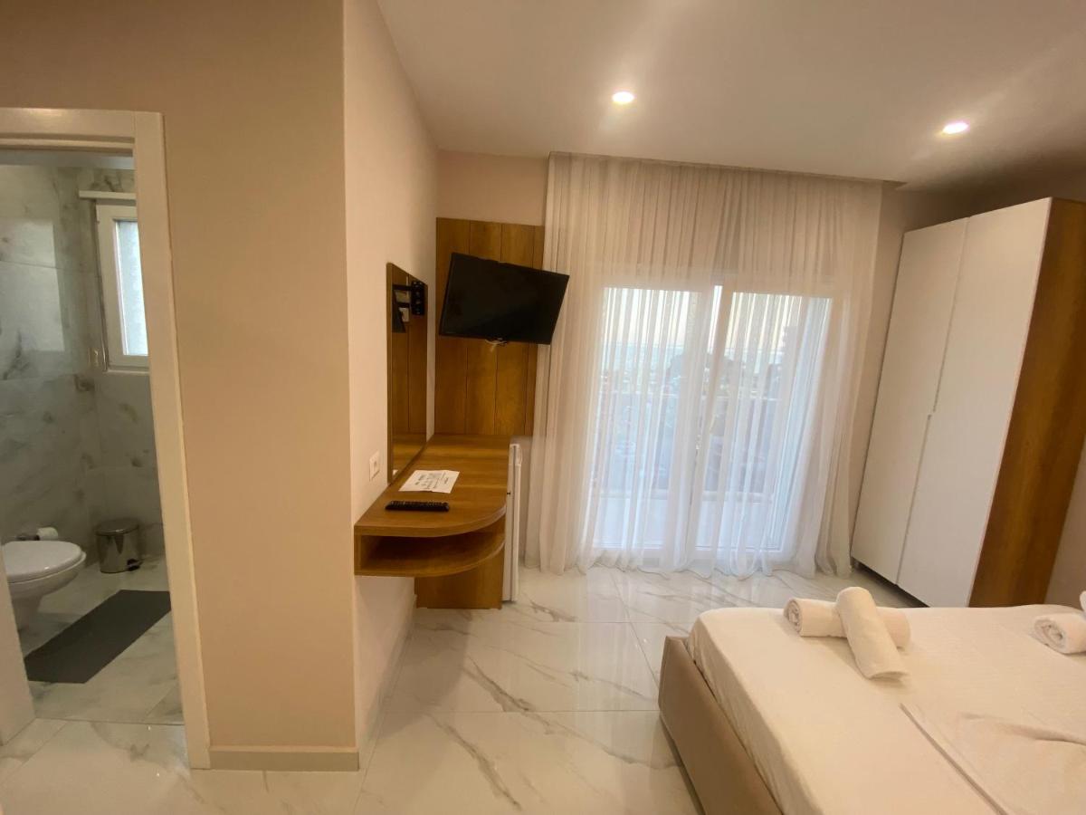Margjokaj Hotell Velipojë